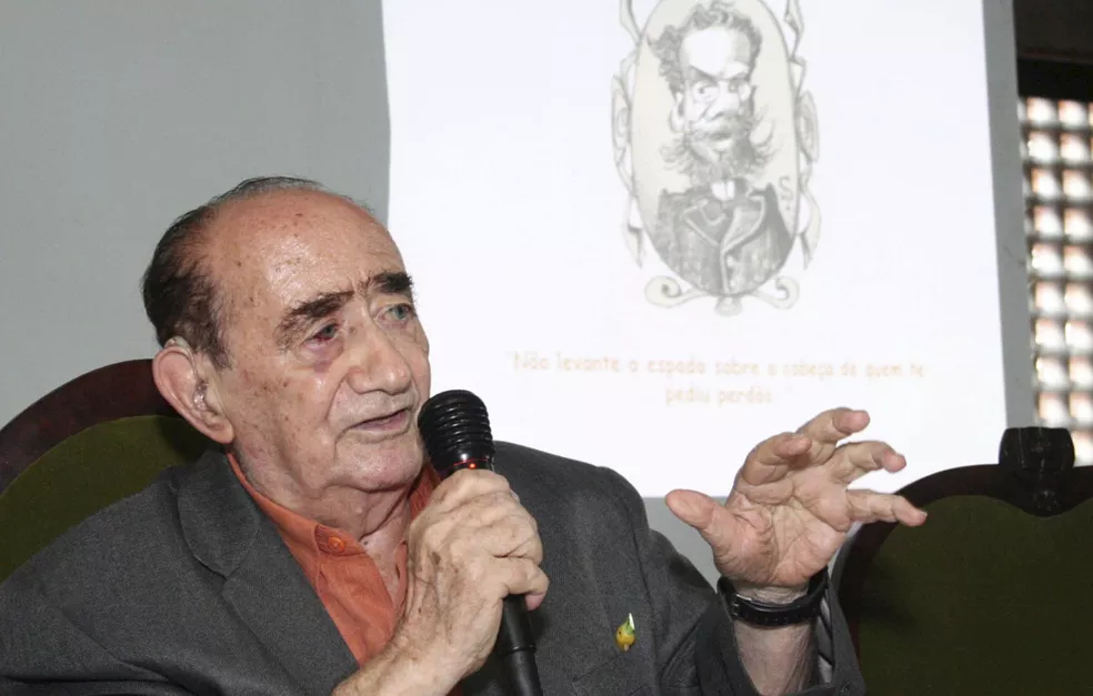 5 poemas de Antônio Olinto