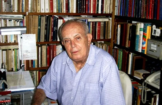 Luto: Poeta Gilberto Mendonça Teles morre aos 93 anos