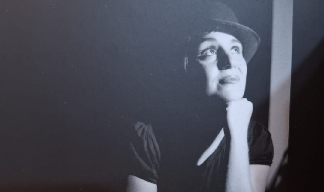 4 poemas de Nuria Mezquita
