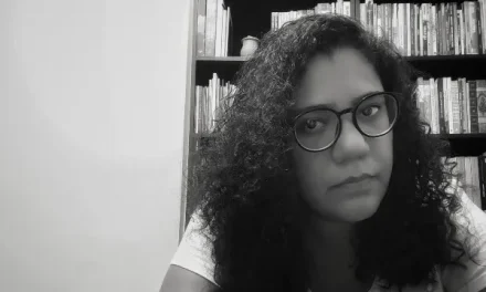 4 poemas de Laura Assis