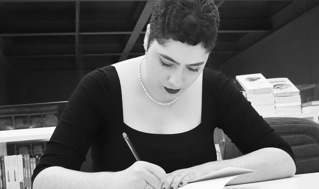 5 poemas de Ana Paraná