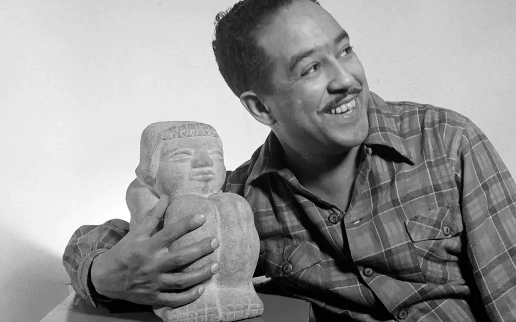 6 poemas de Langston Hughes
