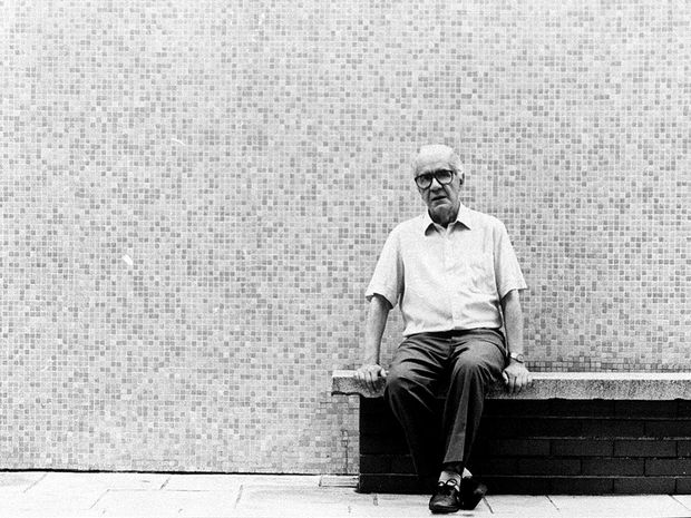 4 poemas de Campos de Carvalho