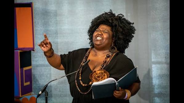 5 poemas de Stefanie-Lahya Aukongo