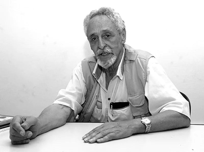 4 poemas de Walmor Marcellino