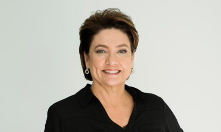 4 poemas de Ana Cristina Leonardos