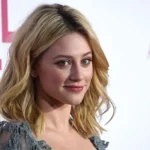 5 poemas de Lili Reinhart